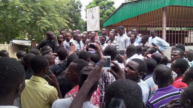 Tchad: une marche des étudiants de l’université de N’Djaména pour protester contre l’élasticité de l’année académique 2015-2016, est interdite par la dictature